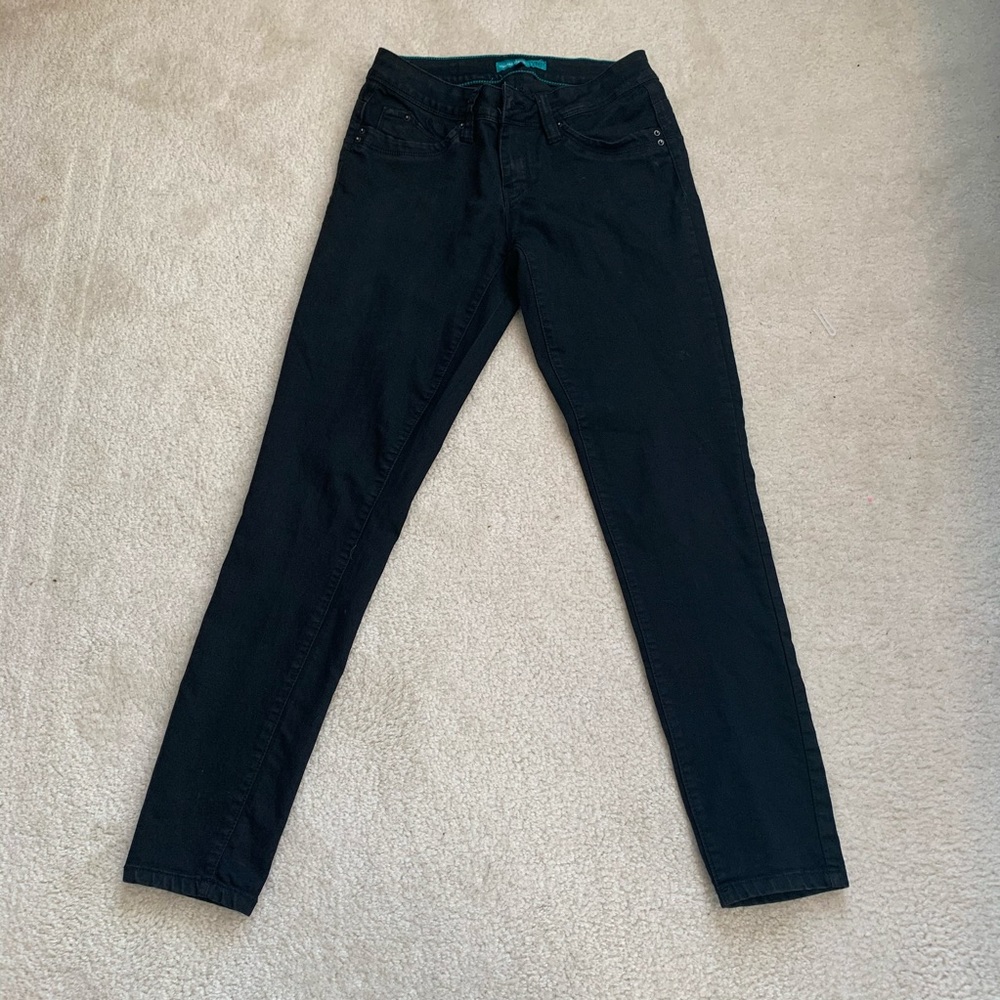 YMI wanna betta butt black skinny jeans size 9